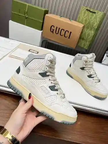 GUCCI Pareja Código de modelo: 1129C80 Talla:: Mujer 35-41 Hombre 39-46