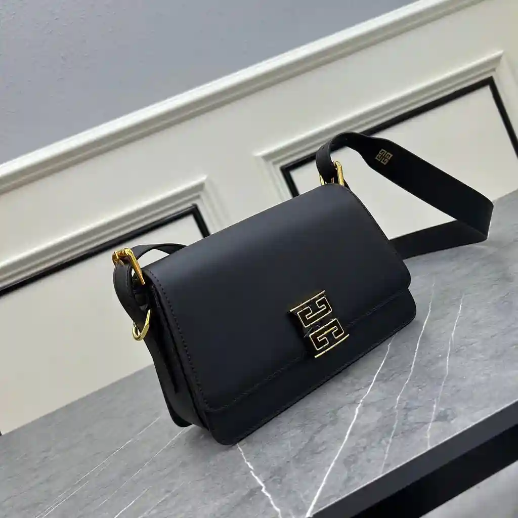 KK03450 (10).webp