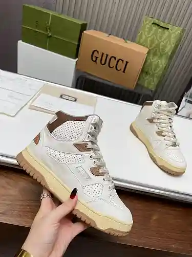 GUCCI Pareja Código de modelo: 1129C80 Talla:: Mujer 35-41 Hombre 39-46
