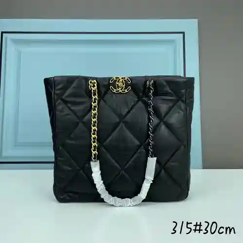 El bolso de hombro CH Xiaoxiangjia está hecho de piel de vaca original importada, calidad de alta ga