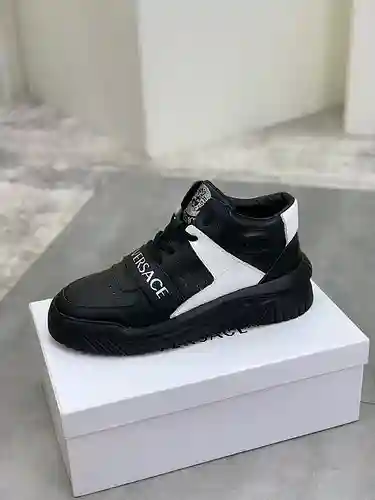 Zapatos de hombre Versace Código: 1201B90 Talla: 38-44