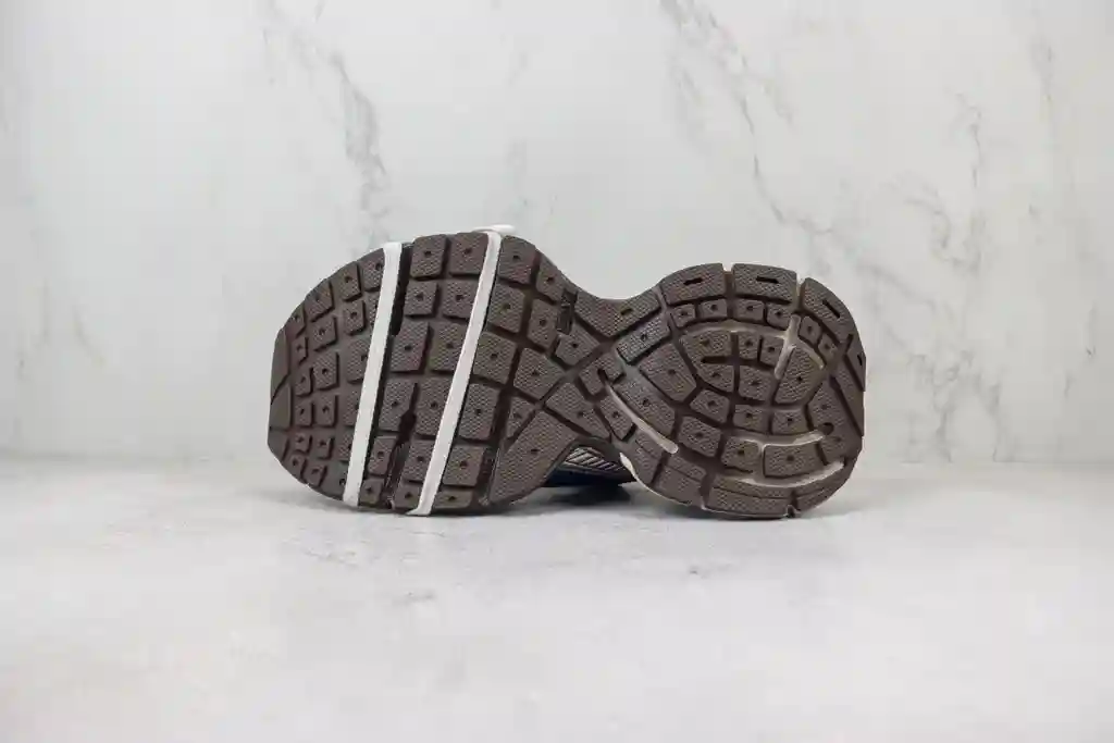 巴黎世家3Xl (3 - 9).webp