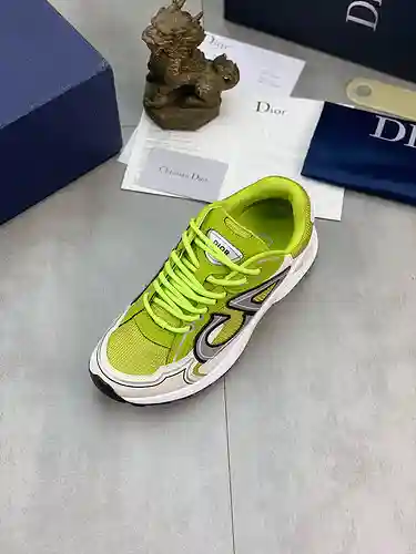 Dior Couple Model Code: 1201B80 Size: Female 35-40, Male: 38-45 (Male 46 and 47 sizes are custom-mad