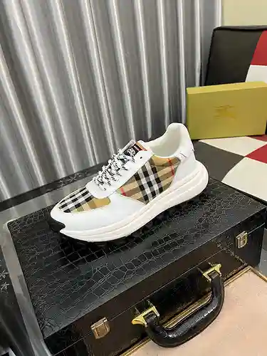 Zapatos de hombre Burberry Código: 1203B60 Talla: 38-44