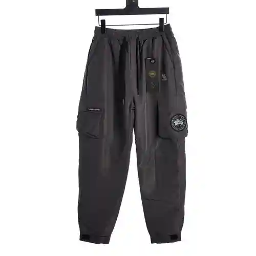 Pantalones acolchados con colaboración de Owl Canada Goose