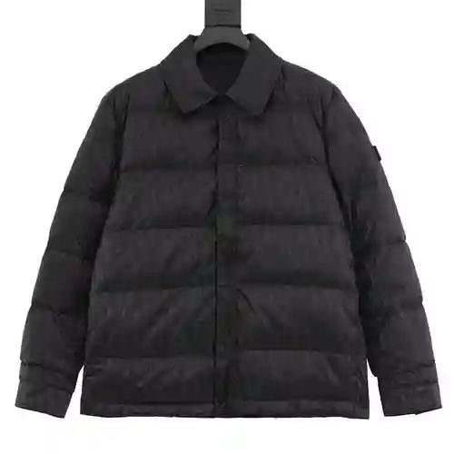 Chaqueta de plumas con solapa para presbicia y estampado oscuro con estampado CD en toda la prenda