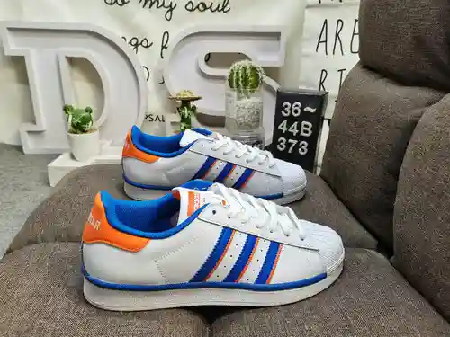 373DAdidas clover Originals Superstar shell toe zapatos deportivos casuales clásicos para todo fósfo