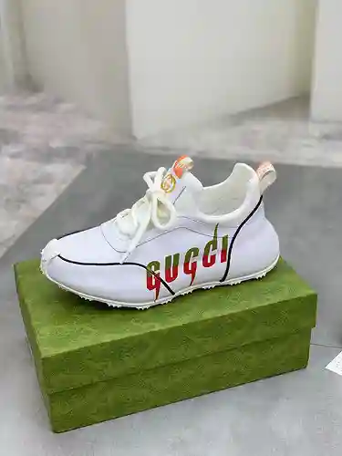 Zapatos de hombre GUCCI Código: 1201C10 Talla: 38-44
