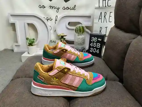 304DLos Simpson/Los Simpson xadidas originals FORUM Low Zapatillas bajas "Living Room" ant