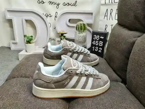 ¡Los elementos de la cultura hip-hop de 132D Tokio crean la serie TOKYO ENERGY! Zapatillas deportiva
