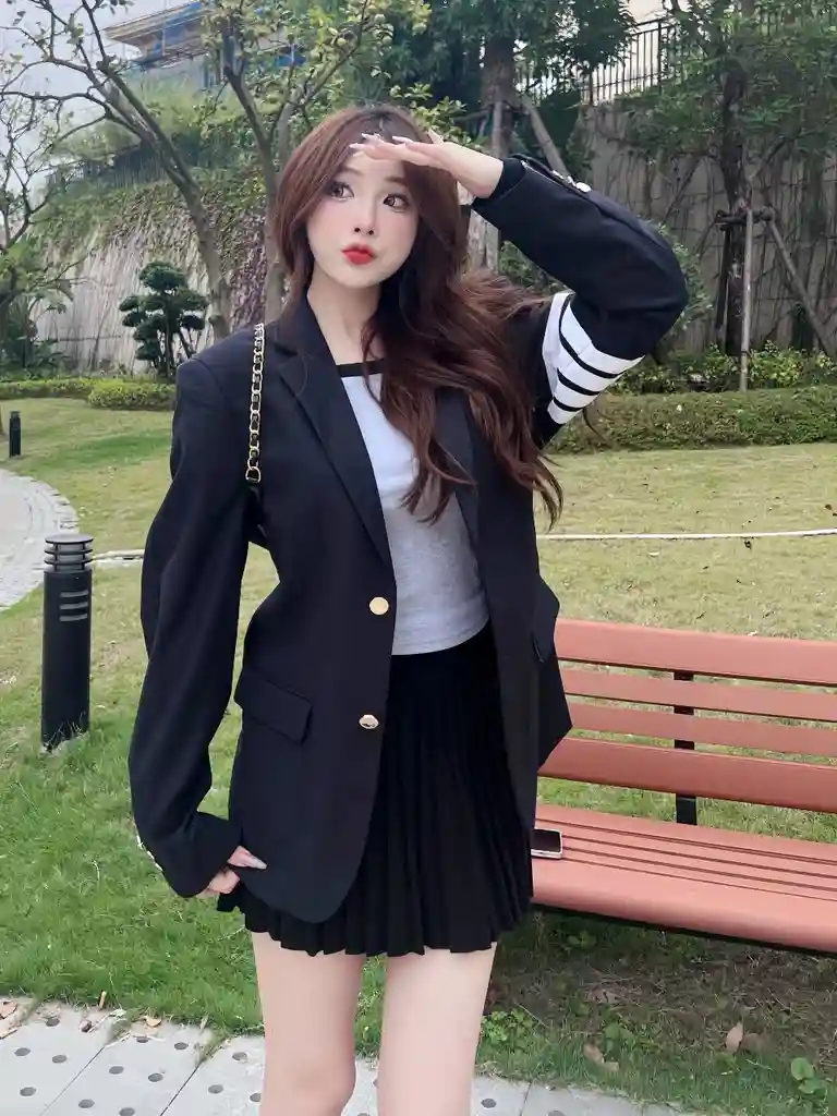 8b81886eb8914b16d2490e910756f46.webp