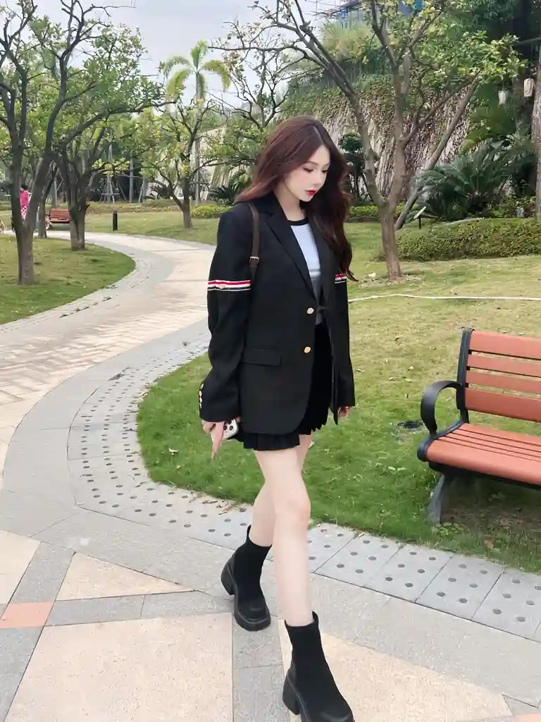 d2462441b4395c8a870ccf8f97df09d.webp