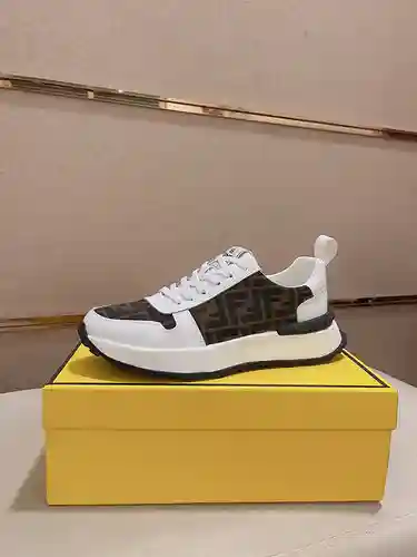 Zapatos de hombre Fendi Código: 1205B60 Talla: 38-44 (45 pedidos no son retornables)