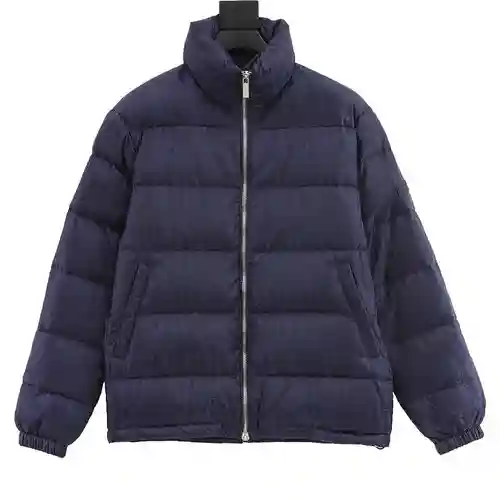 CD 23FW plumífero con estampado integral oscuro