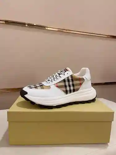Zapatos de hombre Burberry Código: 1205B60 Talla: 38-44
