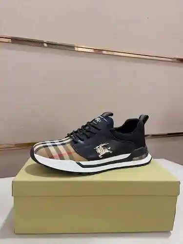 Zapatos de hombre Burberry Código: 1205B40 Talla: 38-44