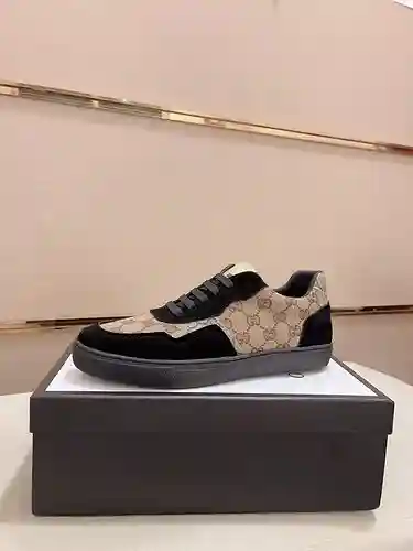 Zapatos de hombre GUCCI Código: 1205B30 Talla: 38-44 (45 se pueden personalizar)
