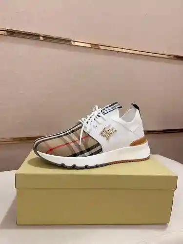 Zapatos de hombre Burberry Código: 1205B50 Talla: 38-44