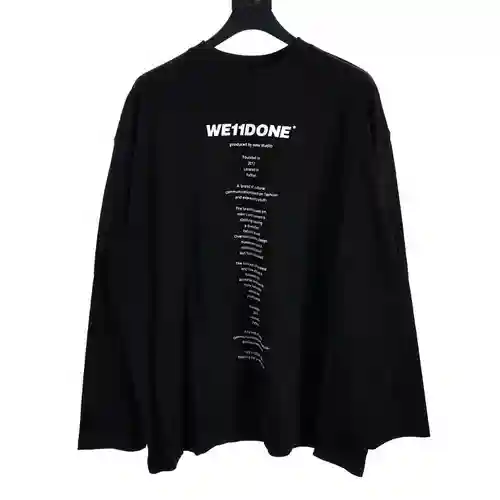 we11*done manga larga con estampado de letras en el pecho