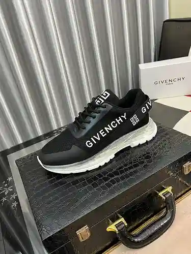 Zapatos de hombre Givenchy Código: 1214C10 Talla: 38-44 (45 se pueden personalizar)