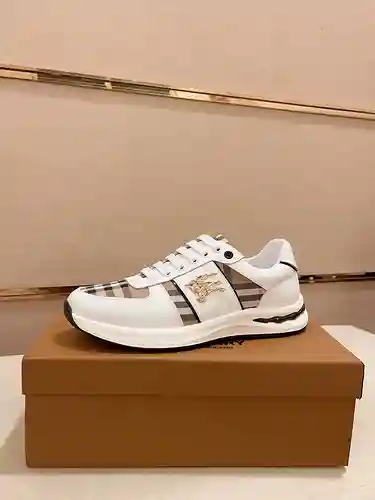 Zapatos de hombre Burberry Código: 1216B30 Talla: 38-44 (45 se puede personalizar)