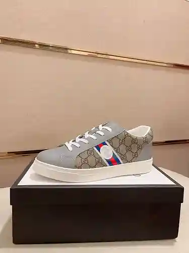 Zapatos de hombre GUCCI Código: 1216B30 Talla: 38-44 (45 se pueden personalizar)