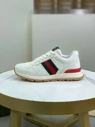 Zapatos de hombre GUCCI Código: 1212D50 Talla: 38-44 (45 se pueden personalizar)