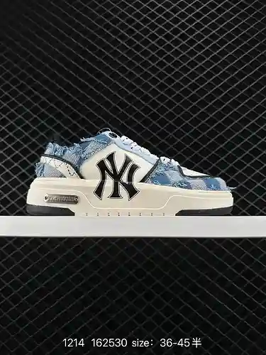 Zapatillas bajas MLB de mezclilla occidental azul New York Yankees de mezclilla occidental con parch