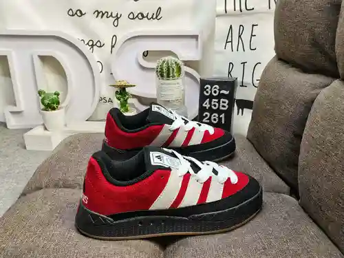 261D/adidas adimatic sneakers "Shark Bun Shoes" se abre una nueva colaboración, uniéndose 