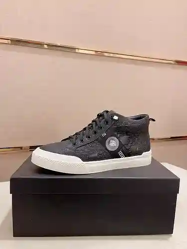 Zapatos de hombre Versace Código: 1216B60 Talla: 38-44 (se puede personalizar a 45, no reembolsable)