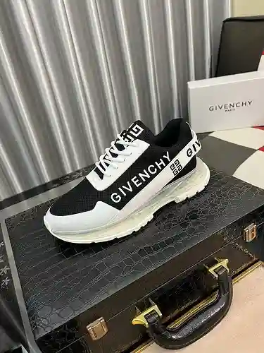 Zapatos de hombre Givenchy Código: 1214C10 Talla: 38-44 (45 se pueden personalizar)