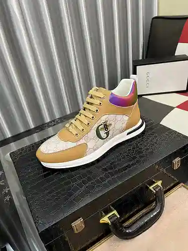 Zapatos de hombre GUCCI Código: 1214B50 Talla: 38-44