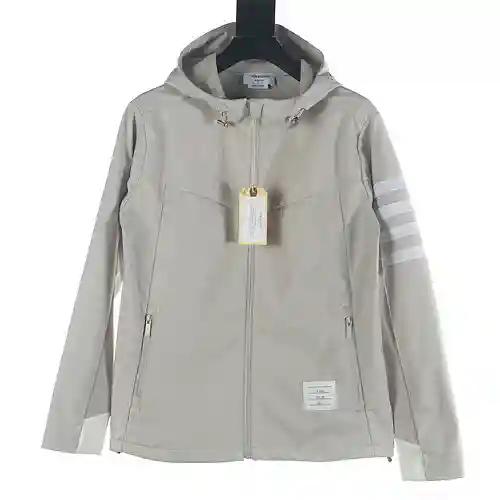 Chaqueta soft shell con cuatro barras TB de Tom Brown