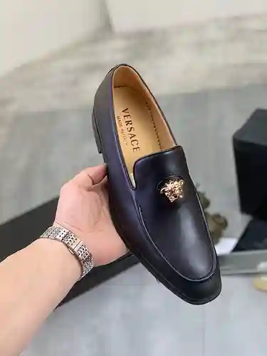 Zapatos de hombre Versace Código: 1212C00 Talla: 38-44 (45 personalizados)