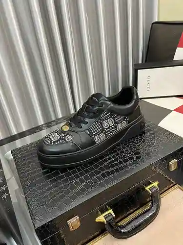 Zapatos de hombre GUCCI Código: 1214B40 Talla: 38-44