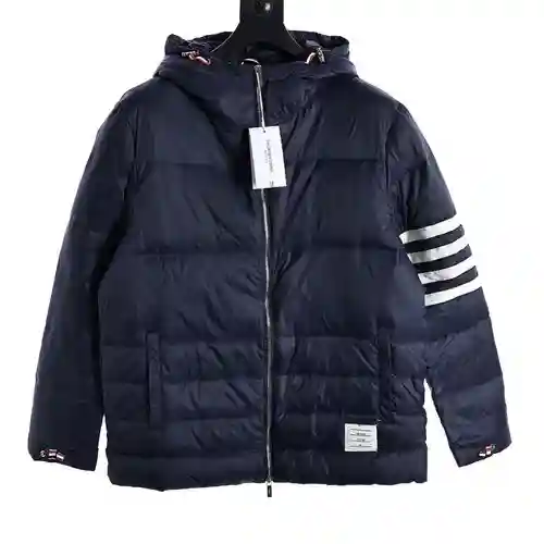 Anorak corto TB cuatro rayas con capucha