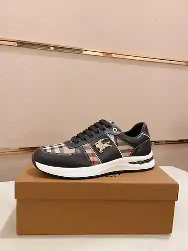 Zapatos de hombre Burberry Código: 1216B30 Talla: 38-44 (45 se puede personalizar)
