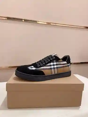 Zapatos de hombre Burberry Código: 1216B50 Talla: 38-44 (45 está hecho a medida y no se puede devolv
