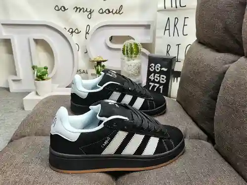 ¡Los elementos de la cultura hip-hop de Tokio 771D crean la serie TOKYO ENERGY! Zapatillas deportiva