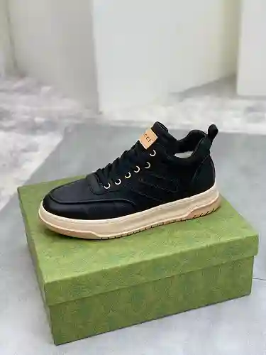 Zapatos de hombre GUCCI con forro de lana real Código: 1221C20 Talla: 38-44 (personalizado a 37,45)