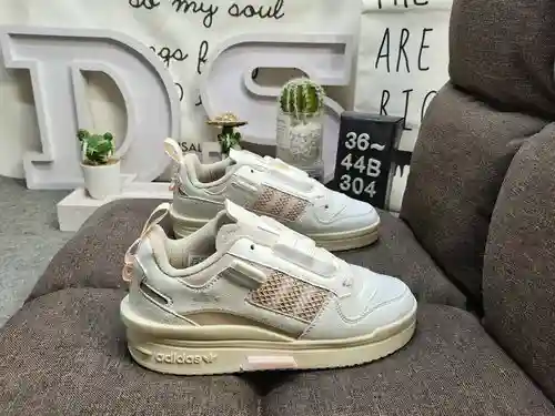 304DAdidas Forum 84 Zapatillas deportivas informales de moda, versátiles, de caña baja y caña baja. 