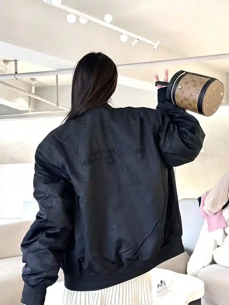 1703324894438.webp