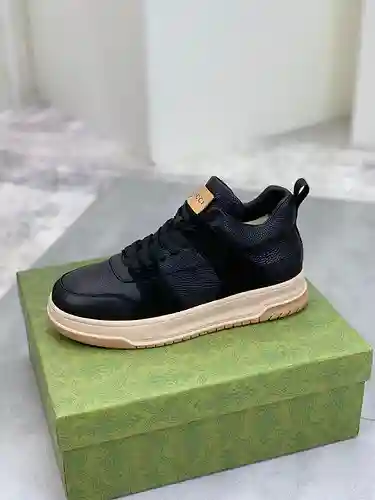Zapatos de hombre GUCCI con forro de lana real Código: 1221C20 Talla: 38-44 (personalizado a 37,45)
