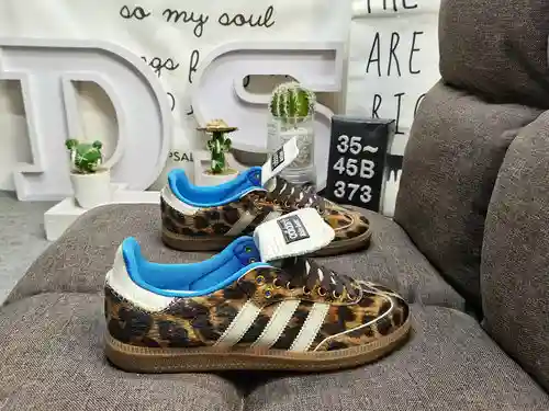 373DAdidas OriginalsStreet Samba "Savannah" Zapatillas deportivas de entrenamiento moral d