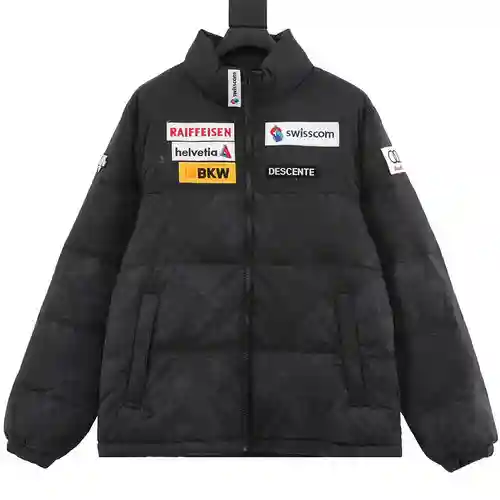 Desc*ente/Desante 22Fw Anorak Dior con varias etiquetas
