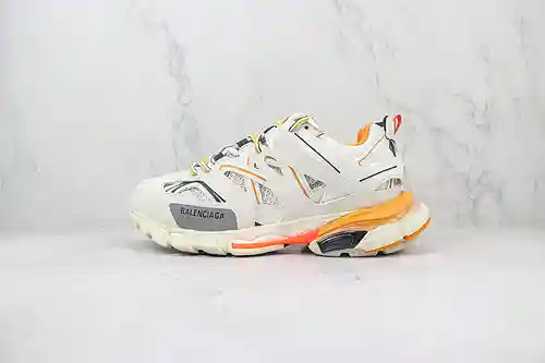 C50 | Apoya la apertura de una tienda, nivel corporativo Balenciaga BALENCIAGA Track Trainers 3.0 ge