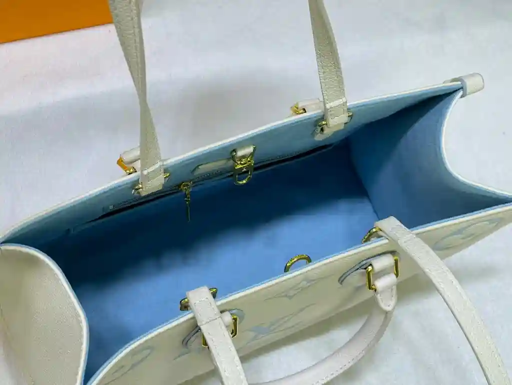 JN001950 (6).webp