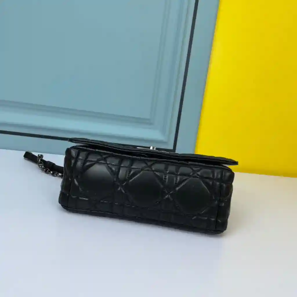KK02750 (4).webp