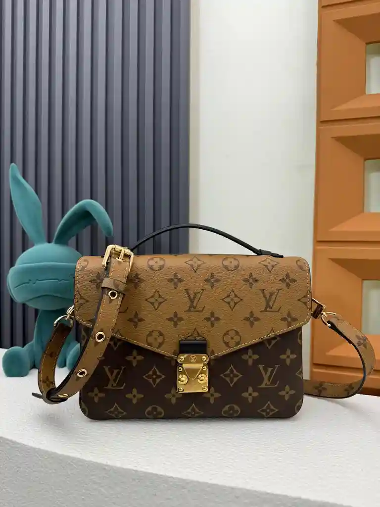 KK03250 (1).webp