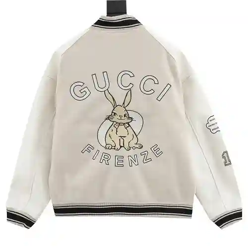 Chaqueta de uniforme de béisbol de patchwork bordada con toalla de conejo de G Home en la parte post